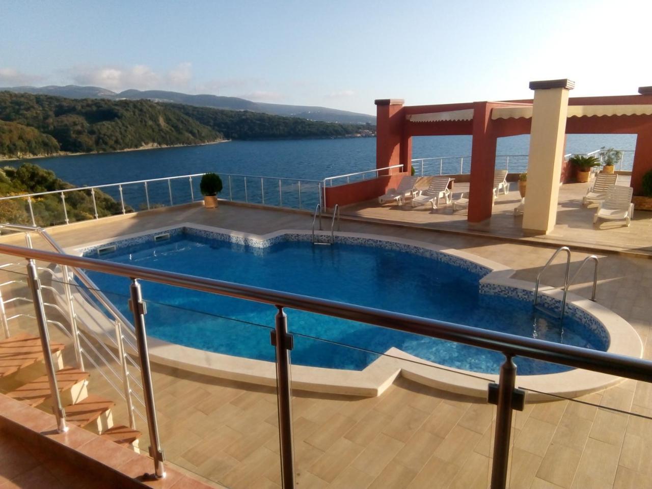 Apartment Sea Space 2 Dobra Voda Exterior photo